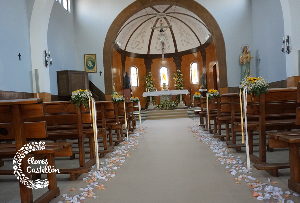 DECORACIÓN-IGLESIS-CON-GIRASOLES