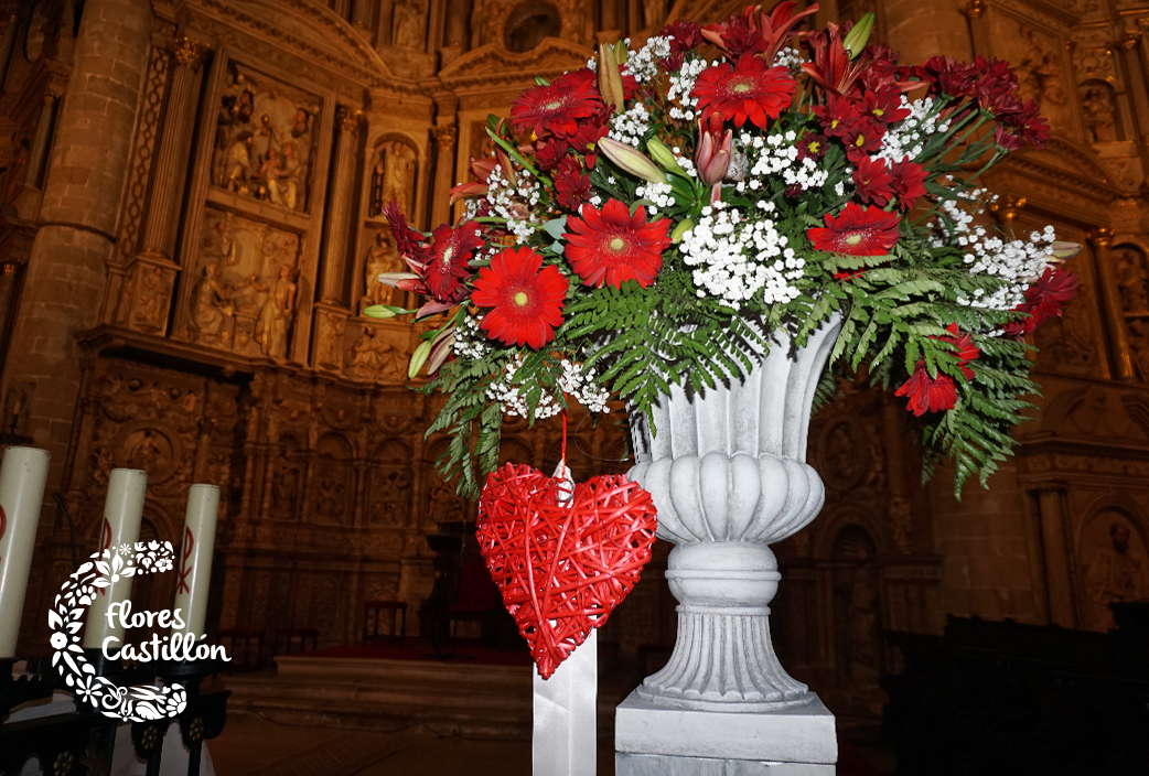 flores-en-color-rojo-para-boda