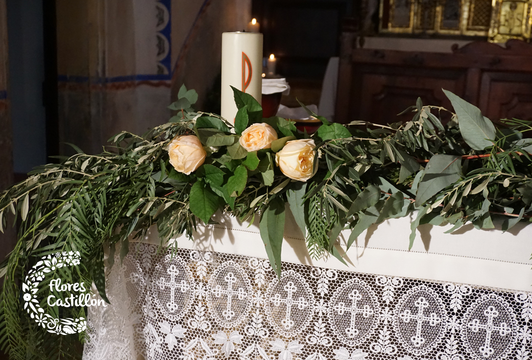 DECORACION-ALTAR-CON-EUCALIPTO-Y-OLIVO