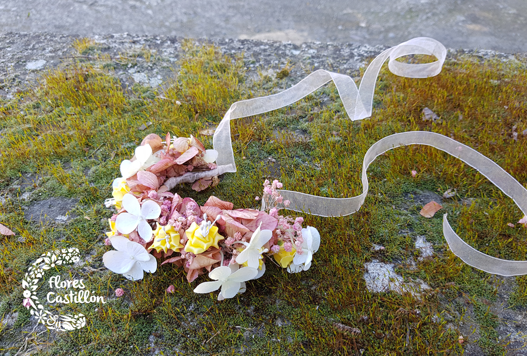 PULSERA-DE-FLORES-PRESERVADAS