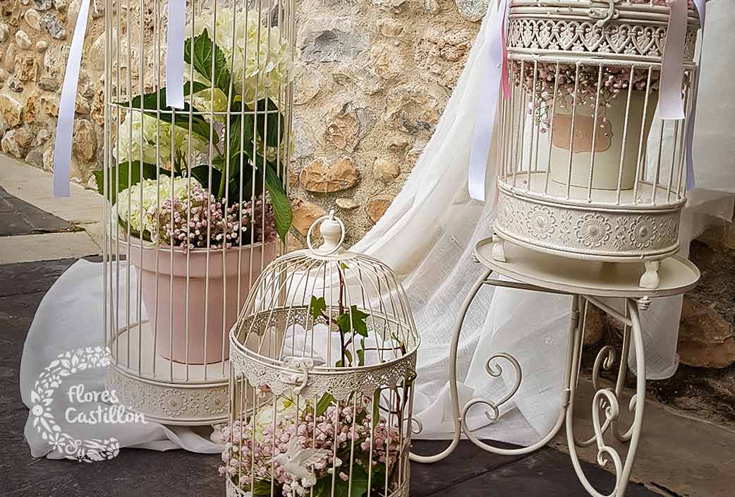 decoracion de boda en liguerre con flores