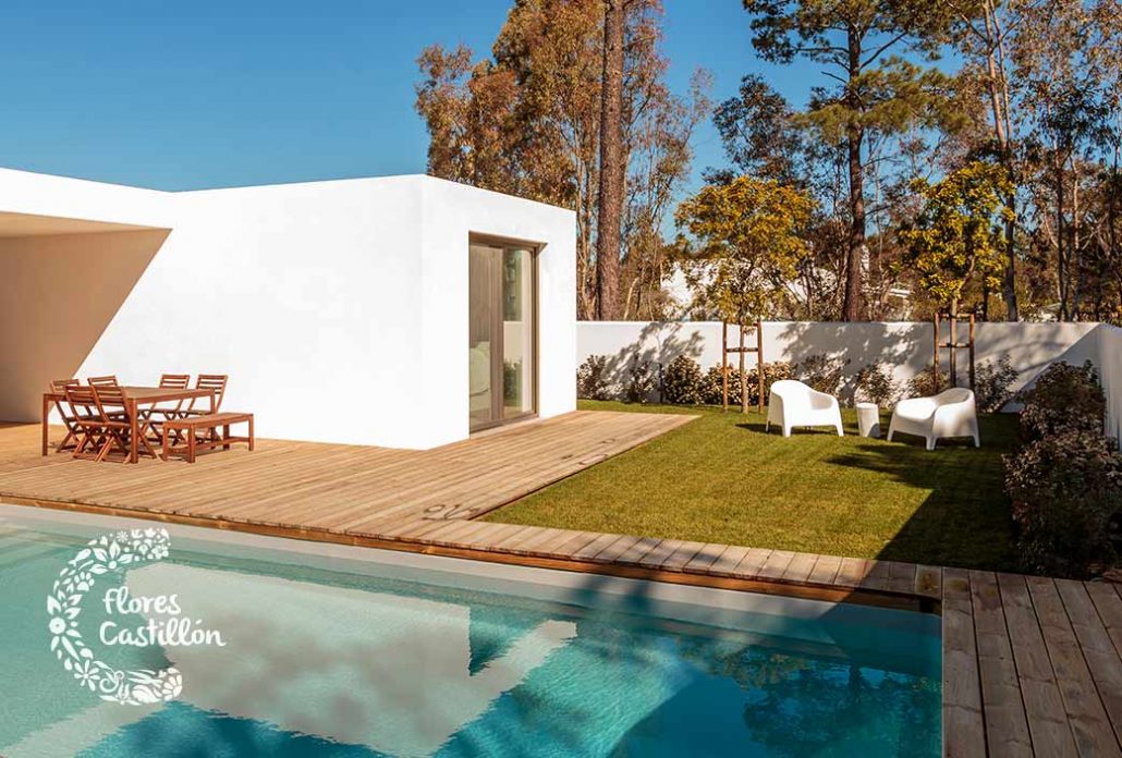 Ideas para decorar un jardín con piscina | Flores Castillón